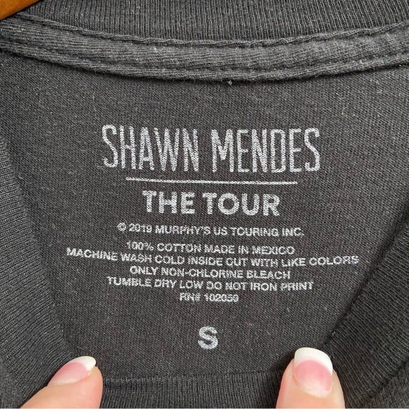 SHAWN MENDES / The Tour Band Tee Size S - Picture 3 of 5